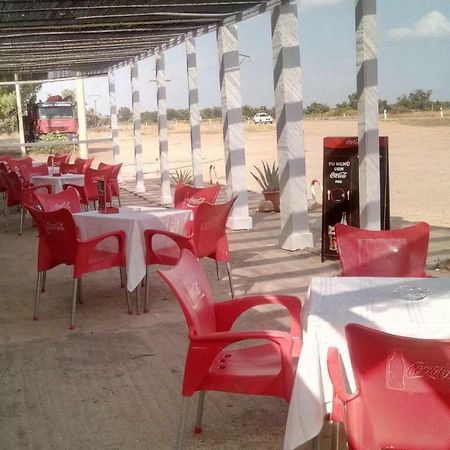 Sancti Spíritus 旅馆香格里拉黄松酒店 外观 照片